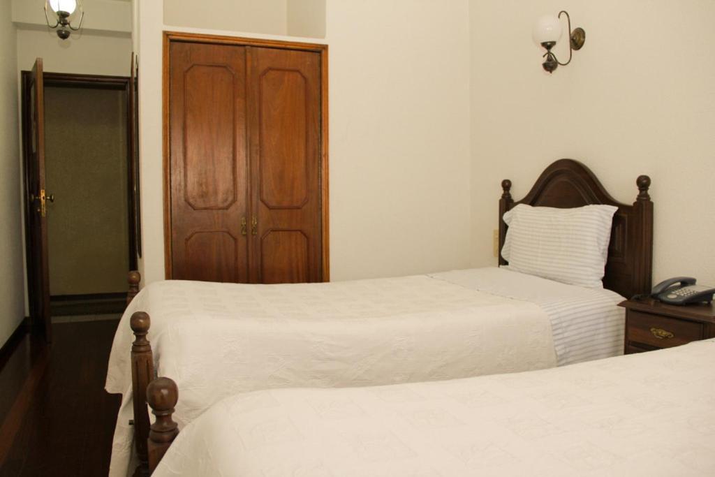 Sao Neutel Hotel ชาเวส ภายนอก รูปภาพ