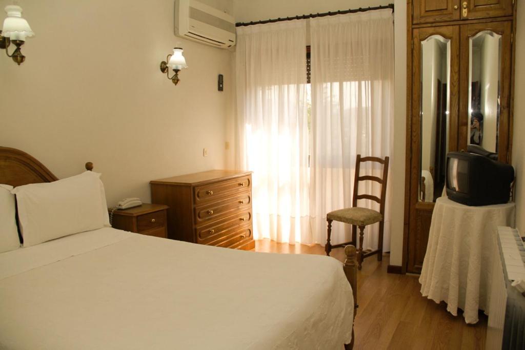 Sao Neutel Hotel ชาเวส ภายนอก รูปภาพ