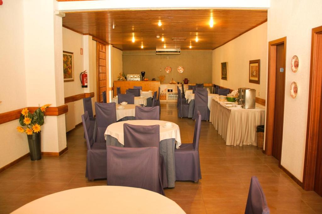 Sao Neutel Hotel ชาเวส ภายนอก รูปภาพ