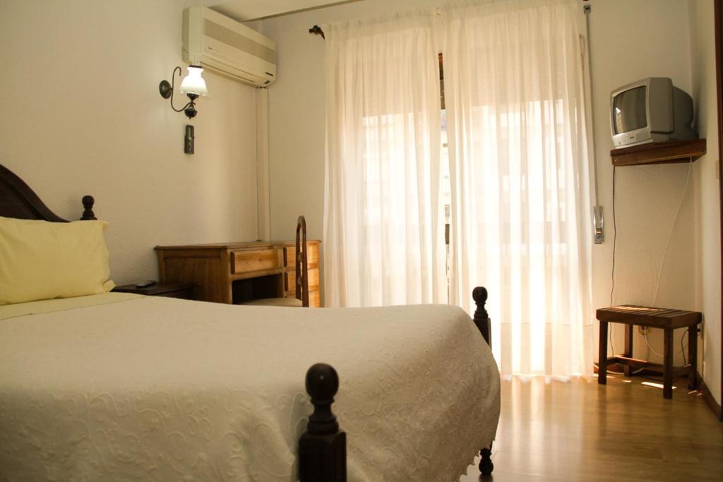Sao Neutel Hotel ชาเวส ห้อง รูปภาพ